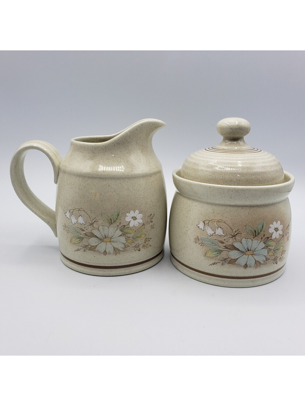 Vintage Royal Doulton Florinda Creamer & Sugar Lambethware England Daisy
